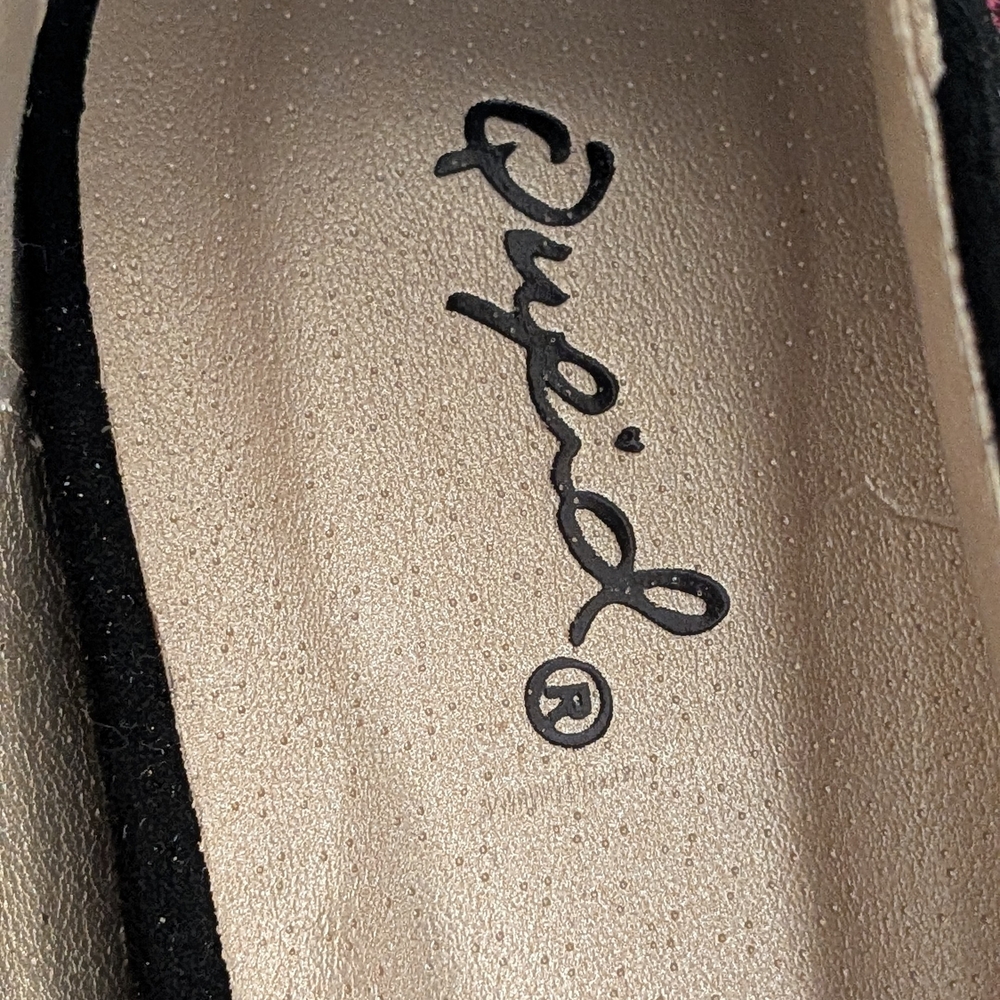 SOLD Qupid Black Heels with Floral Embroidery - Picture 6 of 8